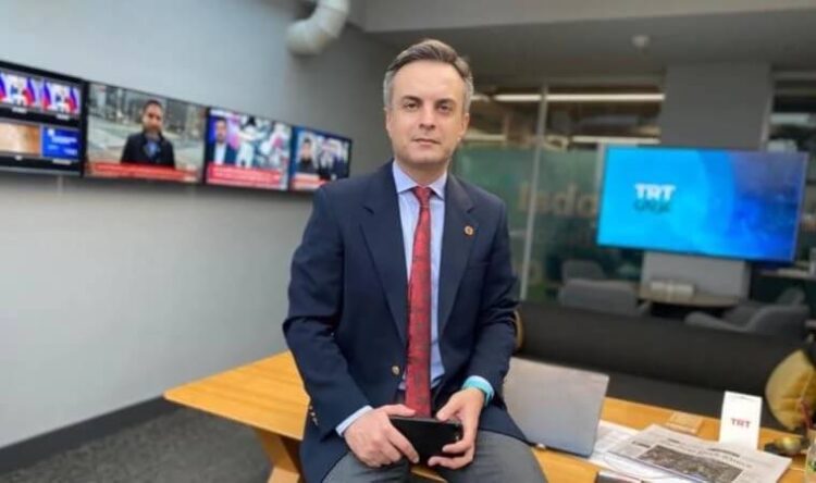 Sosyal medyadan duyurdu: ‘TRT’den ayrılma zamanı’