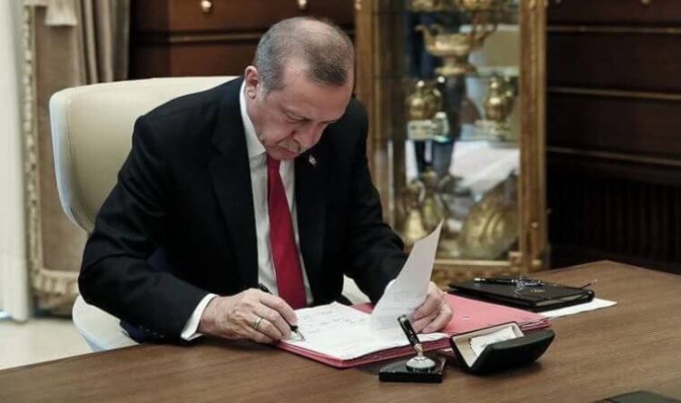 Erdoğan’dan gece yarısı kritik atama ve görevden almalar