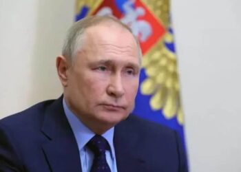 Putin: Ukrayna’da, Suriye’deki kimyasal silahlarda olduğu gibi aynı sahtekarlık var