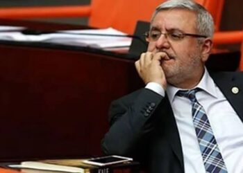 Mehmet Metiner’den AK Parti’ye uyarı: Zarar görürsünüz