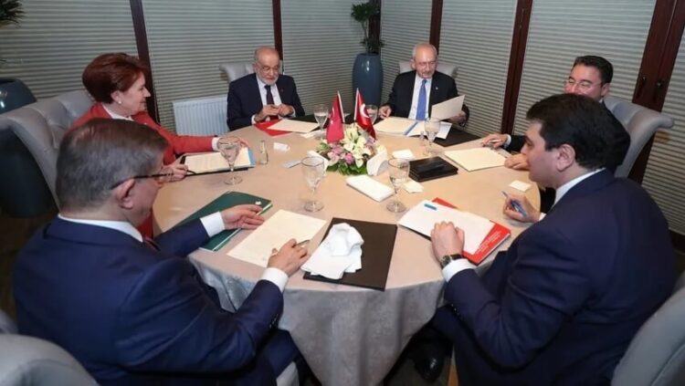 6’lı masada komisyonlar çalışmaya başlıyor