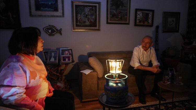 Kılıçdaroğlu’nun evinin elektriği açıldı!
