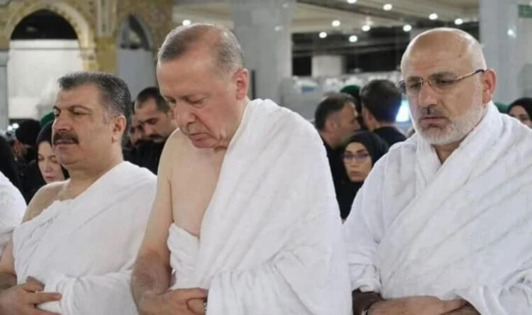 CHP’den Erdoğan’a: ‘Devletin parası ile konaklayıp umre olmaz, kabul olmaz’