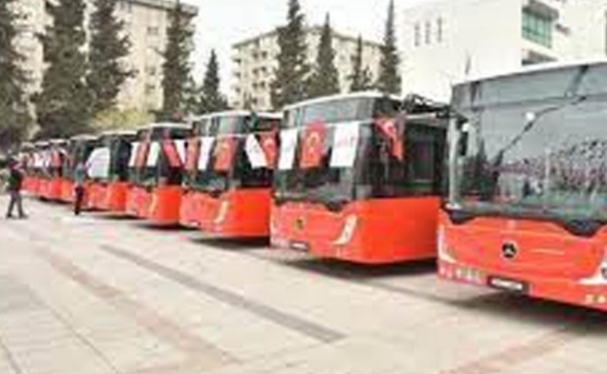 AKP’li belediye eski otobüsleri boyayıp yeniymiş gibi gösterdi