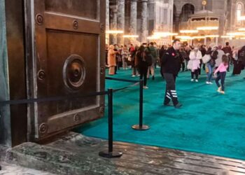 Ayasofya Camisi’nin İmparator Kapısı onarıldı