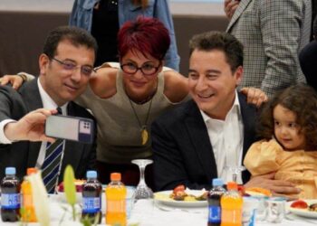 Ali Babacan ile İmamoğlu bir araya geldi