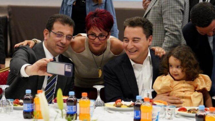 Ali Babacan ile İmamoğlu bir araya geldi