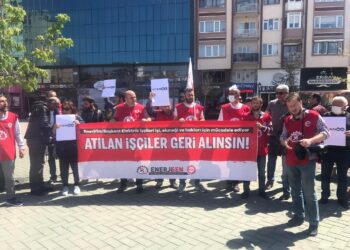 Ankara’dan İstanbul’a yürüyen enerji işçileri Eskişehir’e ulaştı