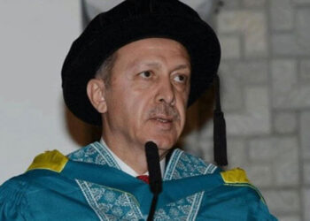 Erdoğan için harekete geçildi: ‘Diploma yok, aday olamaz’