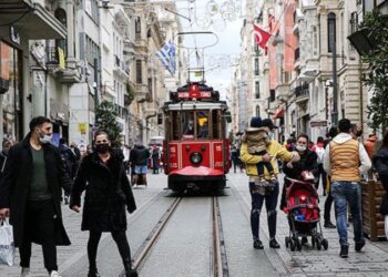 Merakla bekleniyordu: Bilim Kurulu toplantısı ertelendi