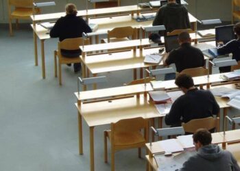 İndirimli öğrenci kartında KDK’den yaş kararı