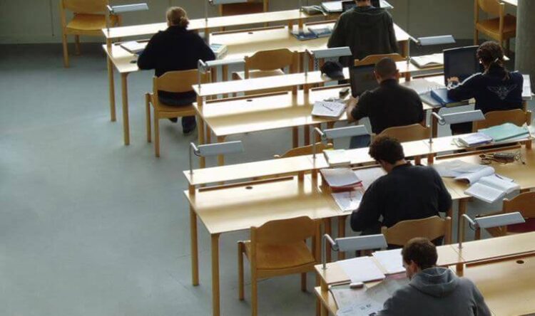 İndirimli öğrenci kartında KDK’den yaş kararı