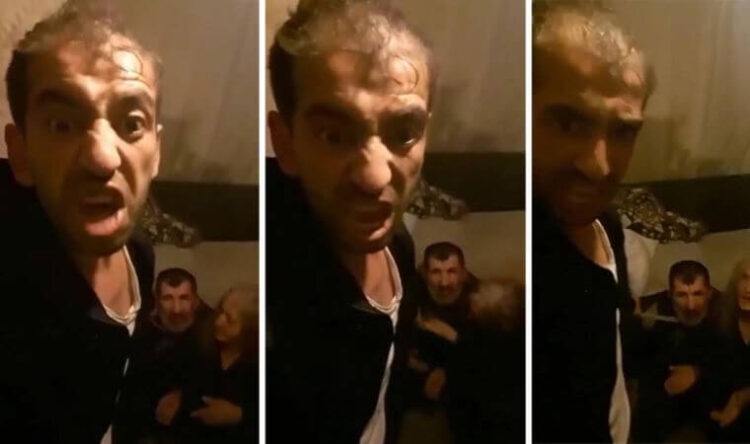 Babası ve babaannesini darbetti, sosyal medyada paylaştı