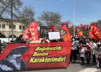 23 Nisan’da Atatürk’ün sözü Anıtkabir’e alınmadı