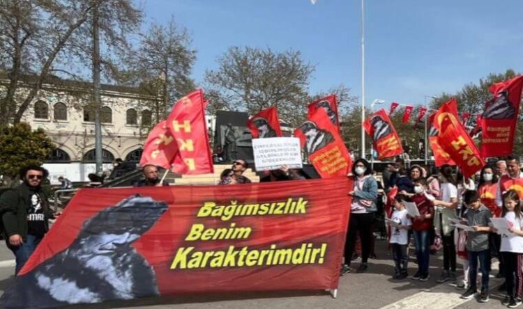 23 Nisan’da Atatürk’ün sözü Anıtkabir’e alınmadı