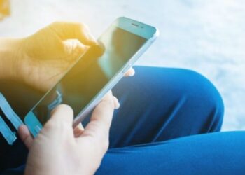 Sıcak havalara dikkat! Telefonunuza zarar verebilir