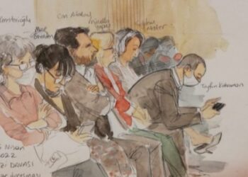Yapıcı, Mater ve Özderen Bakırköy’den mesaj gönderdi
