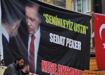 Varank’a İmamoğlu yanıtı: ‘Sedat Peker’in neden miting yaptığını açıklarsan…’