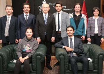AKP’li yönetici Kılıçdaroğlu’nu ziyaret ettiği için görevden alındı