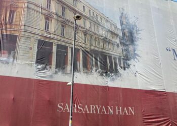 Vakıflar Genel Müdürlüğü tarihi Sanasaryan Han’ın adını yanlış yazdı