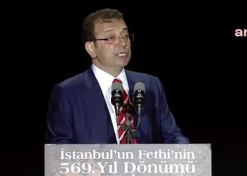 İmamoğlu: Fetih yıl dönümünü bile bölmek için çaba sarf ediyorlar