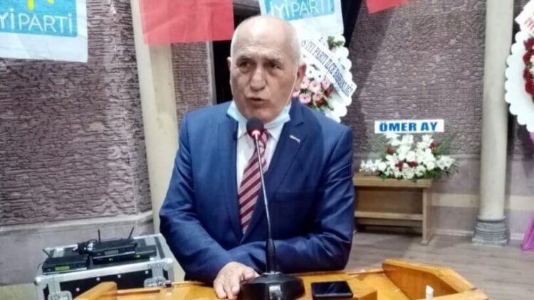 Cinsiyetçi açıklamaları tepki çeken İYİ Parti’li Ömer Ay istifa etti