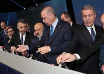Erdoğan ve Katar Emiri’nin temelini attığı fabrika sökülüyor!