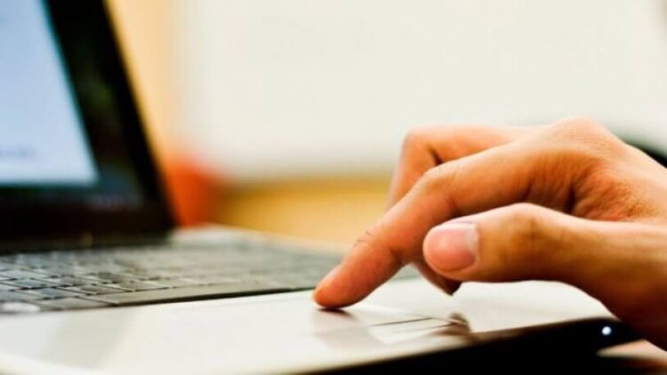 ‘Geçmişinizi siliyoruz’ vaadiyle ünlüleri milyonlarca lira dolandırdılar