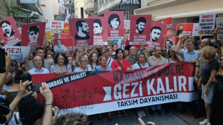 Taksim Dayanışması: Herkes biliyor, her yer Taksim her yer direniş