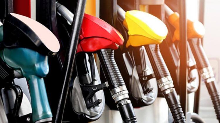 Benzine indirim geldi