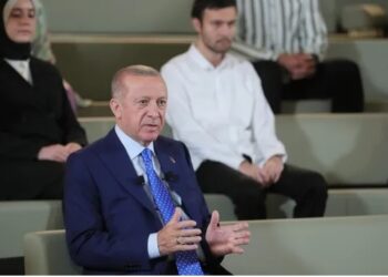 Erdoğan: Suudi Arabistan ve BAE ile yaşananlar aile arasında patırtı gürültü