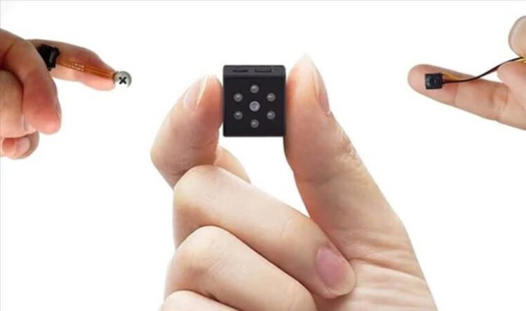 İstanbul’da ‘sapık bankacı’ şoku! Kadınlar tuvaletinde gizli kamera bulundu