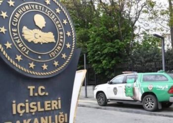 Soylu ‘hayvandan aşağı’ demişti: Özdağ engellenirken ‘HAYDİ’li mesaj