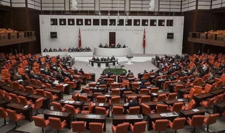 CHP’den araştırma önergesi: ‘AKP, 5’li çetenin koruyucusu konumuna geldi’