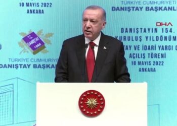 Erdoğan’dan ‘yeni anayasa’ mesajı