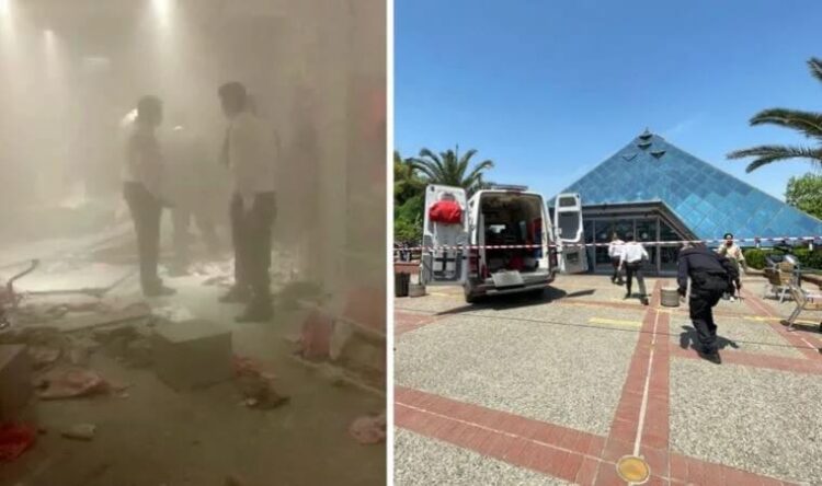 Bursa’da AVM’de yangın paniği: Tavan çöktü!