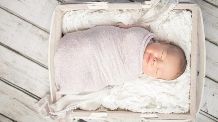 Doğurganlık hızı azaldı, kadınlar geç anne oluyor