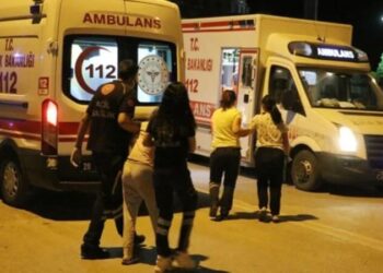 65 öğrenci hastaneye kaldırıldı, soruşturma başlatıldı