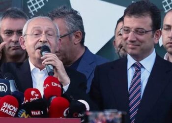 ‘İmamoğlu hedefte’ uyarısında bulundu: ‘Muhalefete bir kumpas hazırlanıyor’