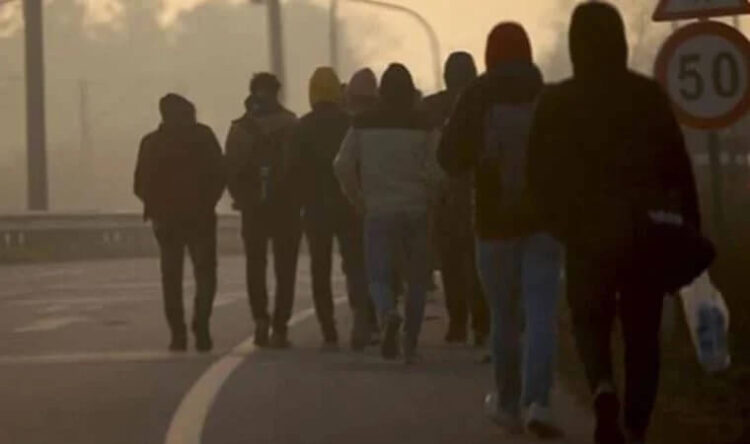 AKP’li eski vekilden çarpıcı iddia: ‘3 milyon 800 bin mülteci oy kullanacak’