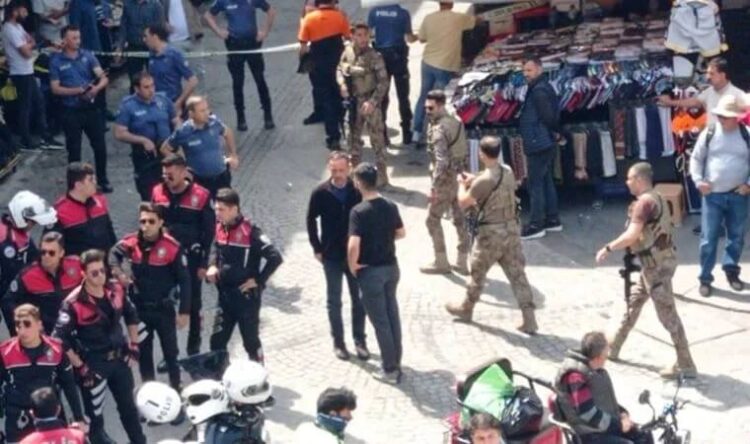 İstanbul’da silahlı kavga: Bir sivil polis yaralandı
