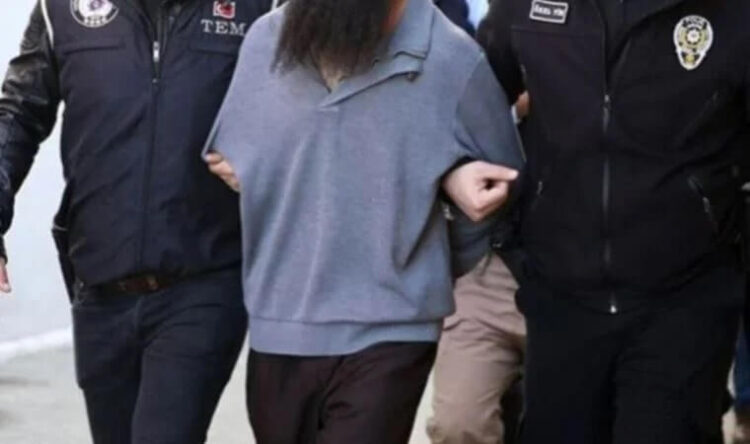 İstanbul’da eylem hazırlığındaki IŞİD’li canlı bomba yakalandı