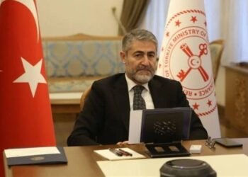 Yeni ekonomi modeli AKP’yi de karıştırdı: ‘Sabit fiyat’ önerisini tartıştılar