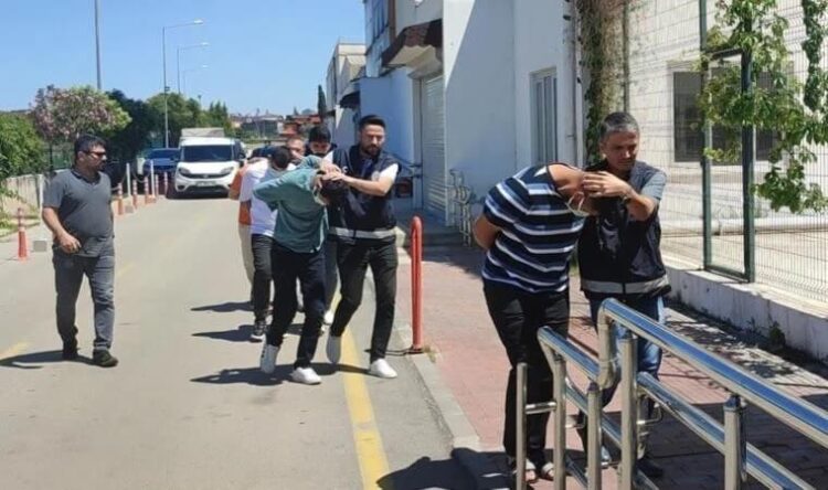 ‘Kadın kılığına girip’ kızının sevgilisine randevu veren baba öldürüldü