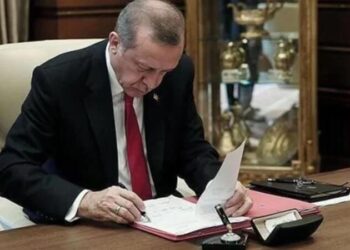 Erdoğan imzaladı: MEB bütçesinden Türkiye Maarif Vakfı’na dev kaynak!