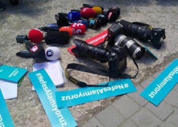 Basın örgütleri: Gazetecilerin görüşlerini içermeyen hiçbir yasa, dezenformasyona çare olamaz
