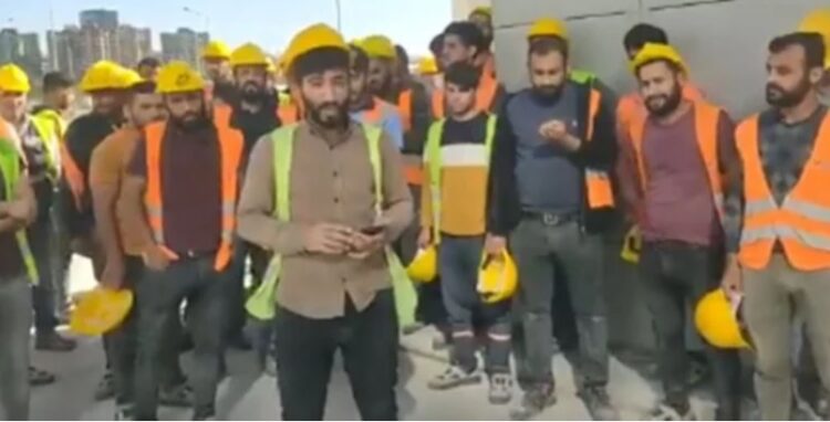 Şehir hastanesi inşaatında çalışan işçiler iş bıraktı