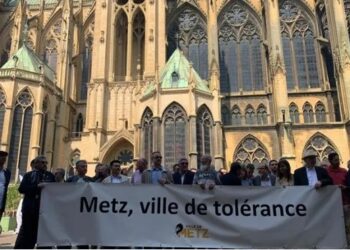 Fransa’da Türk camisine molotoflu saldırıya tepki