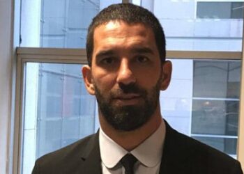 Arda Turan: Ülkedeki ortam hevesimi kırıyor