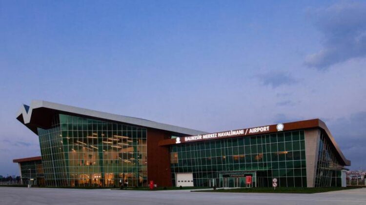 İki yılda, bir uçak bile inmedi